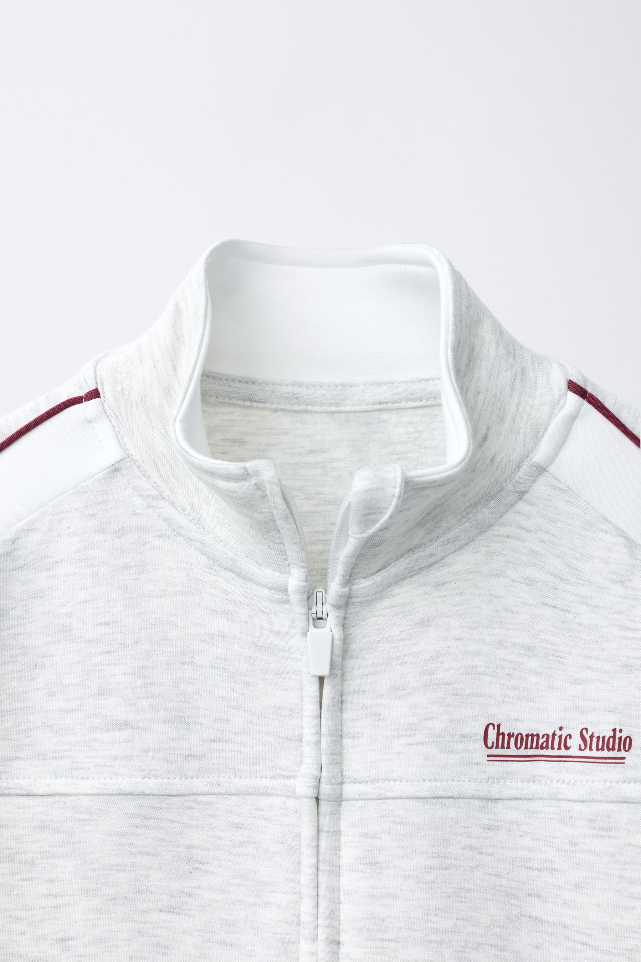 SPORTY ZIP SWEATSHIRT